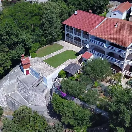 Simun Petar Apartment *